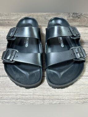 Birkenstock Men’s Black Arizona Two-Strap EVA Sandals